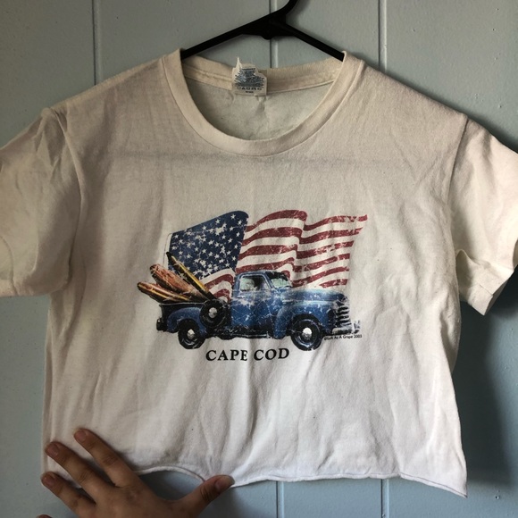 Swapped at local clothing swap: Crop top - Cape Cod, America, July 4th - Picture 6 of 7